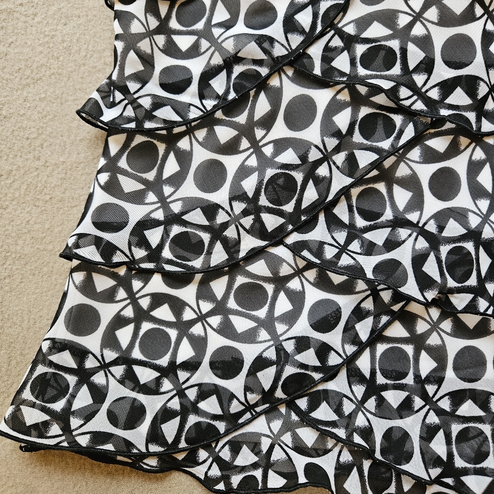 WHBM Geometric Patterned Ruffled Spaghetti-Strap … - image 2